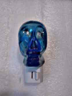 Skull Nightlight Blue Transluscent, custompokersandmore
